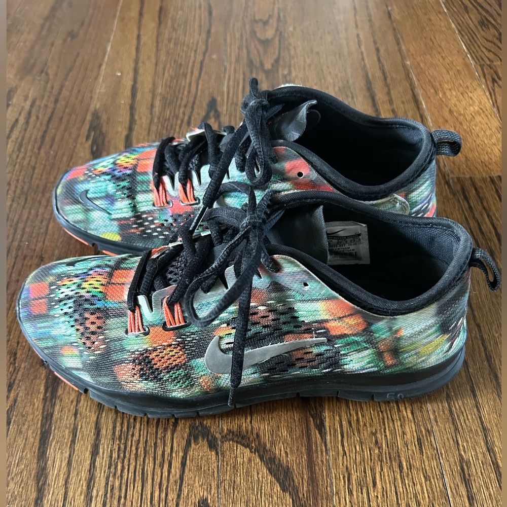 Nike free running shoes